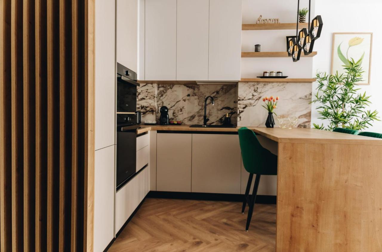 Tulip Apartment ออราแด ภายนอก รูปภาพ
