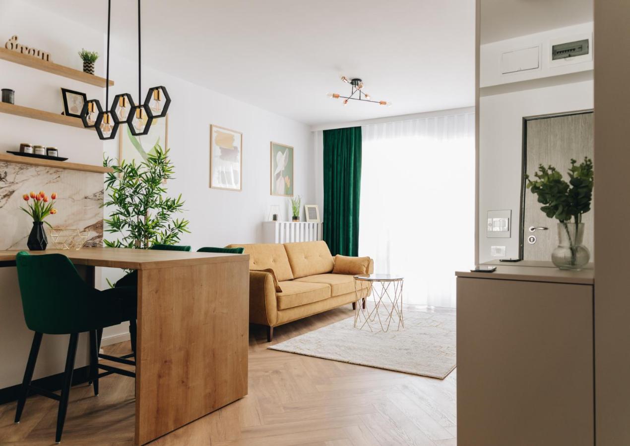 Tulip Apartment ออราแด ภายนอก รูปภาพ