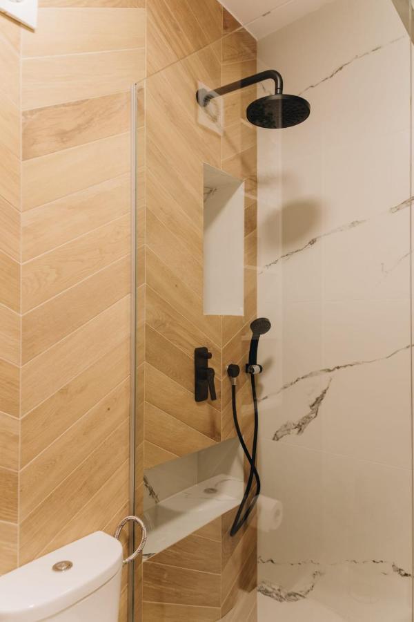 Tulip Apartment ออราแด ภายนอก รูปภาพ
