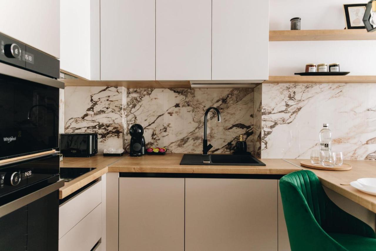 Tulip Apartment ออราแด ภายนอก รูปภาพ