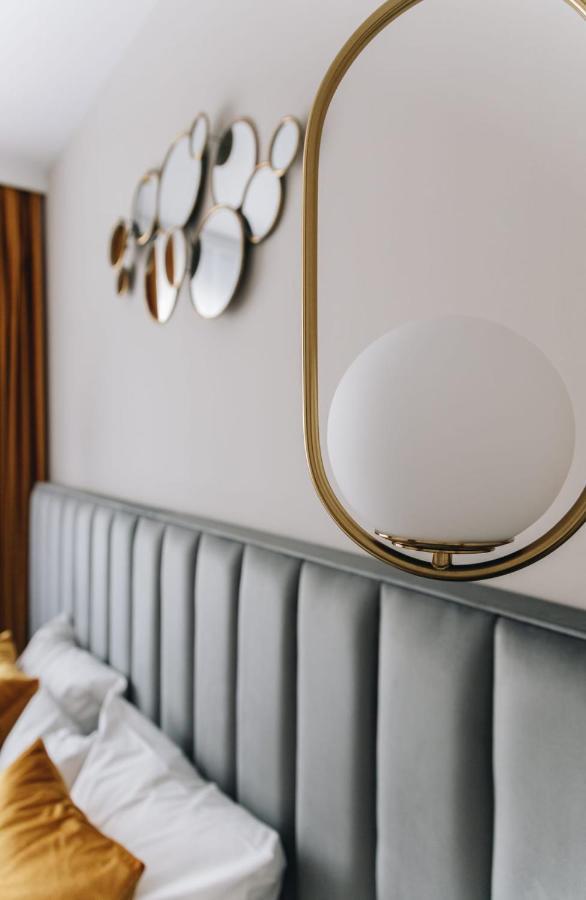 Tulip Apartment ออราแด ภายนอก รูปภาพ