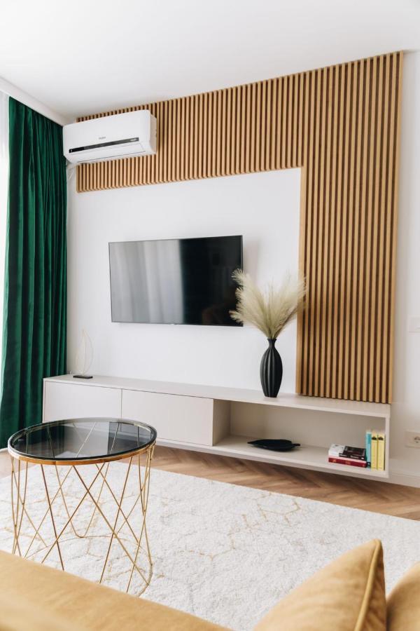 Tulip Apartment ออราแด ภายนอก รูปภาพ
