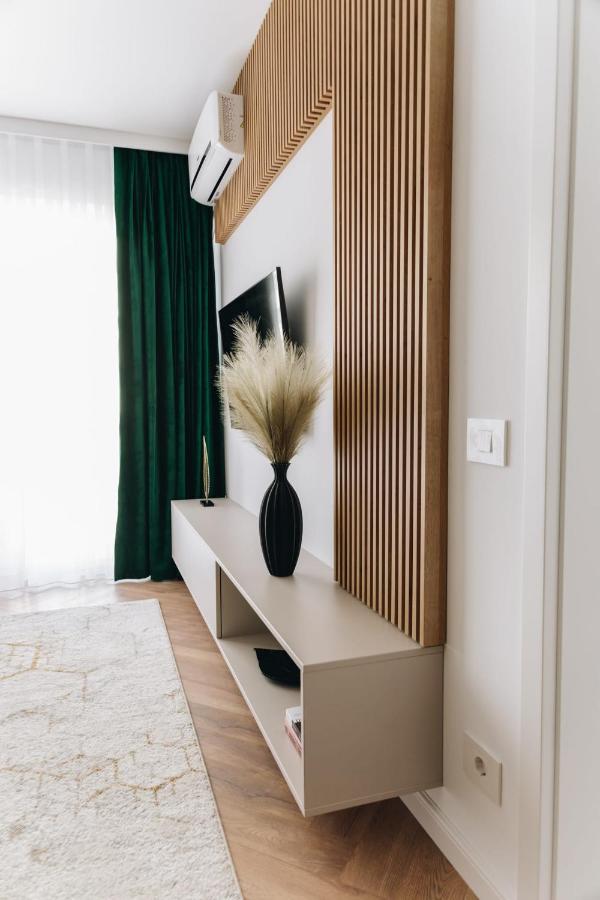 Tulip Apartment ออราแด ภายนอก รูปภาพ